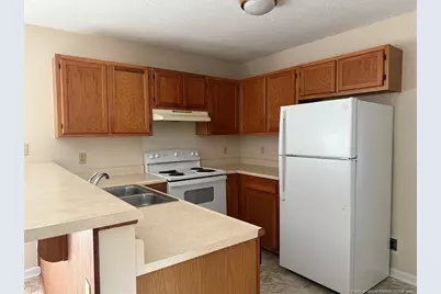 403 W Eighth Avenue, Raeford, NC 28376 - Photo 10