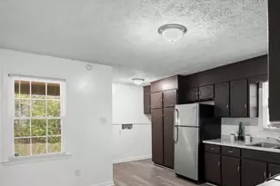 202 Mercer St, Red Springs, NC 28384 - Photo 6