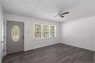 202 Mercer St, Red Springs, NC 28384 - Photo 4