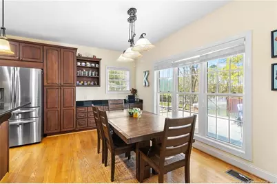 417 Foxwood Drive, Hope Mills, NC 28348 - Photo 16