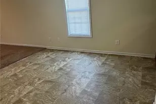 103 Johnny Johnson St, Lumberton, NC 28360 - Photo 4