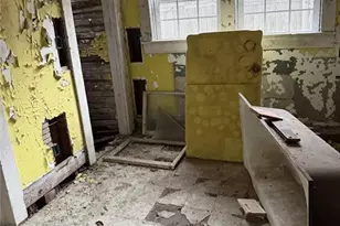 309 W 17th St, Lumberton, NC 28358 - Photo 12