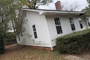 309 W 17th St, Lumberton, NC 28358 - Photo 4