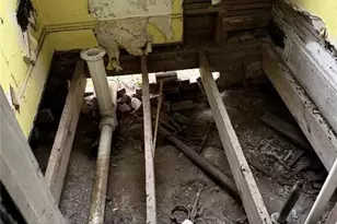 309 W 17th St, Lumberton, NC 28358 - Photo 6