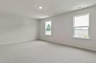 81 Discovery Wy, Spring Lake, NC 28390 - Photo 16