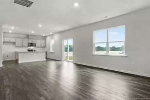 81 Discovery Wy, Spring Lake, NC 28390 - Photo 10