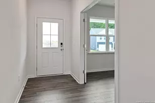 81 Discovery Wy, Spring Lake, NC 28390 - Photo 2