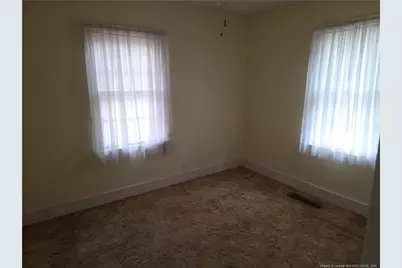 407 North Edinborough Street, Red Springs, NC 28377 - Photo 8