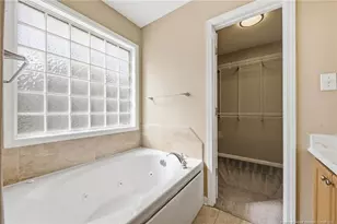 3327 Broomsgrove Dr, Fayetteville, NC 28306 - Photo 20