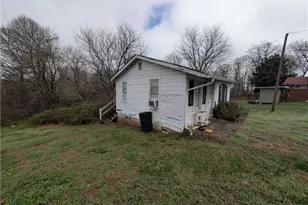 1790 Bethel Dr, High Point, NC 27260 - Photo 6