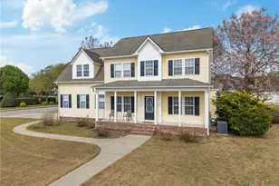 3825 Barnsdale Dr, Wade, NC 28395 - Photo 2