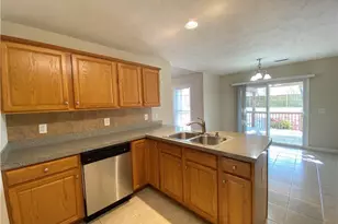89 Person Ct, Spring Lake, NC 28390 - Photo 6