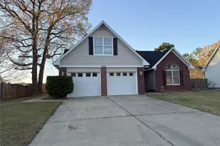 8420 Deertrot Dr, Fayetteville, NC 28314 - Photo 2