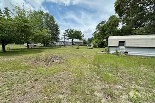 5722 Camden Rd, Fayetteville, NC 28306 - Photo 4