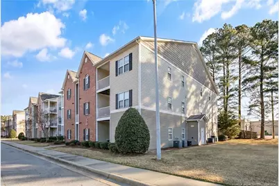 625 Marshtree Lane #208, Fayetteville, NC 28314 - Photo 2