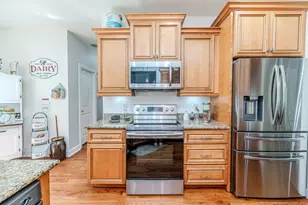 172 Canyon Creek Dr, Sanford, NC 27330 - Photo 16