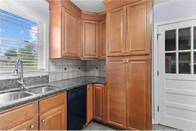 6239 Milford Road, Fayetteville, NC 28303 - Photo 12