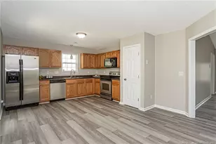 1229 Locks Creek Rd, Fayetteville, NC 28312 - Photo 6