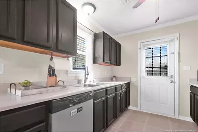 629 Winthrop Court, Fayetteville, NC 28311 - Photo 8