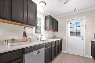 629 Winthrop Ct, Fayetteville, NC 28311 - Photo 8