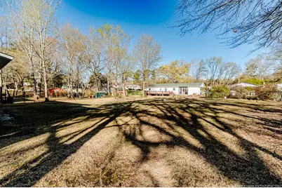 1004 Sommers Street, Sanford, NC 27330 - Photo 4