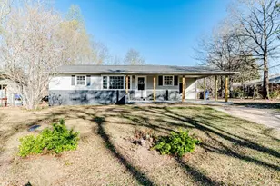 1004 Sommers St, Sanford, NC 27330 - Photo 1