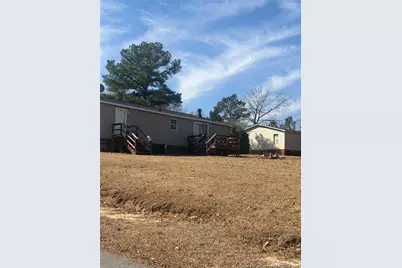 14 Tryon Court W, Spring Lake, NC 28390 - Photo 2