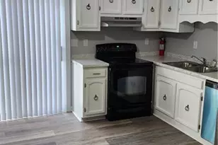 1437 Artesian Ct, Fayetteville, NC 28304 - Photo 2