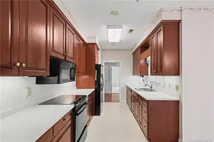 1109 Radcliff Dr, Sanford, NC 27330 - Photo 28