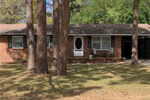 6350 Rockford Dr, Fayetteville, NC 28304 - Photo 2