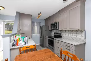 212 Kentucky Dr, Garner, NC 27529 - Photo 4