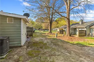 212 Kentucky Dr, Garner, NC 27529 - Photo 14