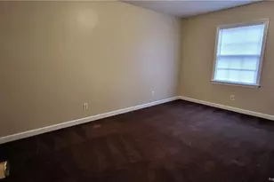 1005 N Elm St, Lumberton, NC 28358 - Photo 6