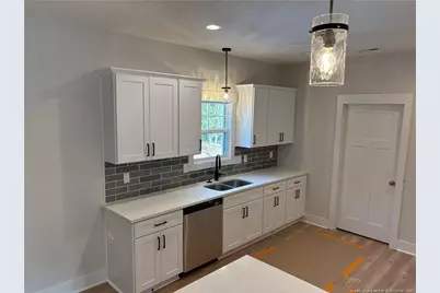 15640 Raccoon Run, Wagram, NC 28396 - Photo 6