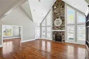 1302 Oakridge Blvd, Lumberton, NC 28358 - Photo 6