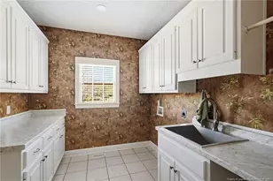 1302 Oakridge Blvd, Lumberton, NC 28358 - Photo 40