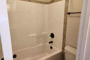 804 Misty Meadow Ln, Fayetteville, NC 28304 - Photo 12