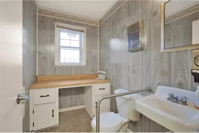 101 E 2nd Street, Pembroke, NC 28372 - Photo 26