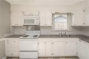 563 Alleghany Rd, Fayetteville, NC 28304 - Photo 12