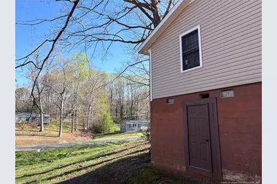 2009 Woodcrest Drive, Sanford, NC 27330 - Photo 4