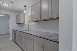 2663 Everitte St, Fayetteville, NC 28306 - Photo 16