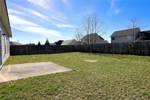 2052 Gray Goose Loop, Fayetteville, NC 28306 - Photo 18