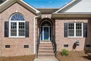 152 Ham Rd, Hope Mills, NC 28348 - Photo 2