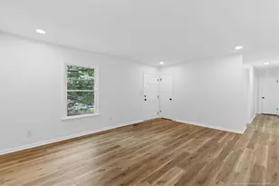 324 Bartow Dr, Fayetteville, NC 28301 - Photo 6