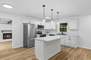 324 Bartow Dr, Fayetteville, NC 28301 - Photo 8