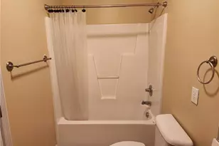 420 Lenoir Dr Dr, Spring Lake, NC 28390 - Photo 20