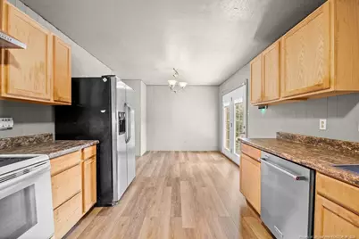 1334 Devonshire Drive, Fayetteville, NC 28304 - Photo 6