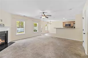 292 English Oak Dr, Bunnlevel, NC 28323 - Photo 4