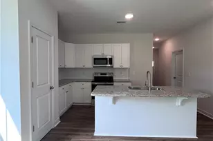 1704 Florshine Way, Fayetteville, NC 28312 - Photo 4