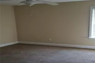 149 Wadding Creek Ln, Fayetteville, NC 28306 - Photo 2